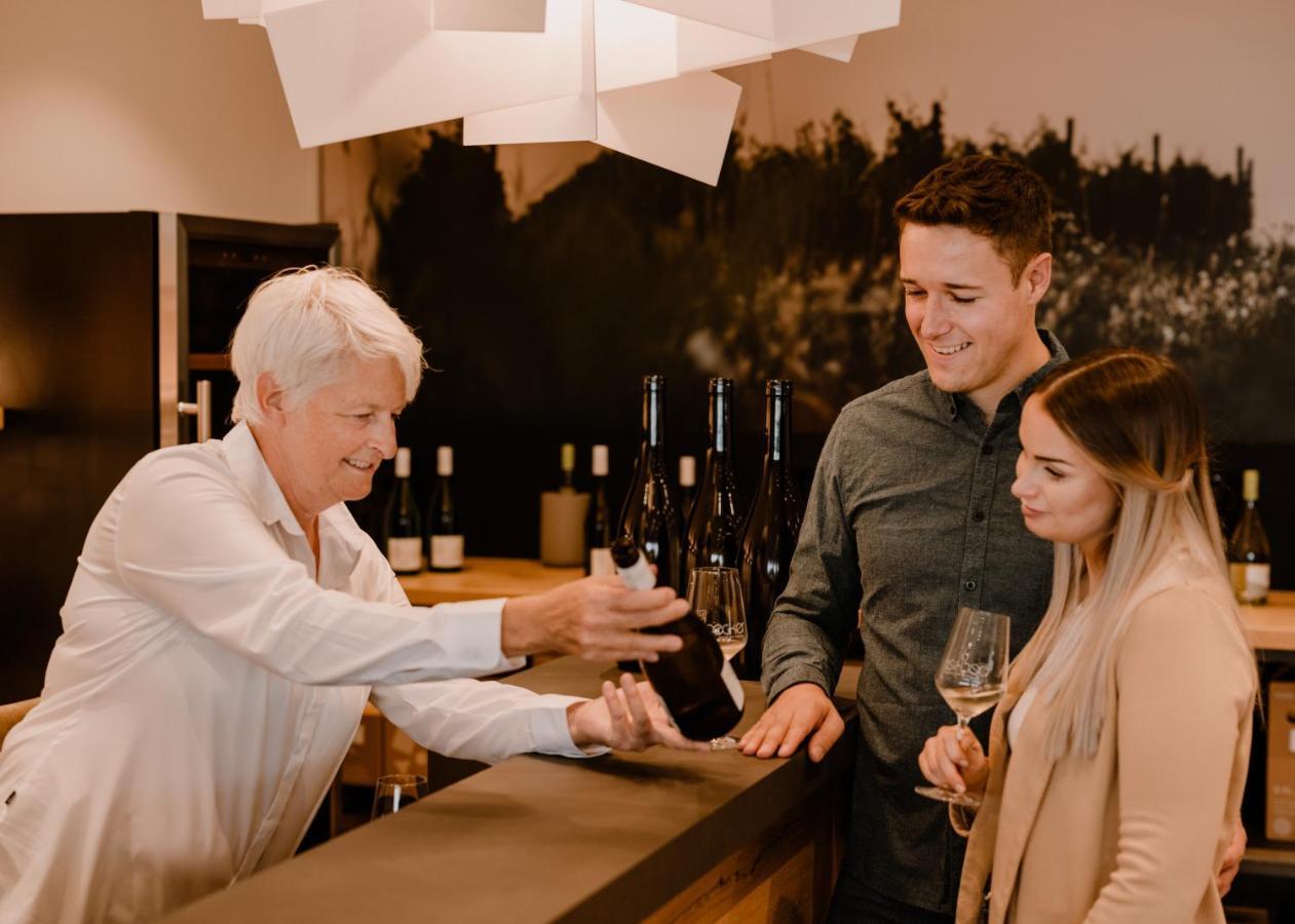 Weinzuhause Hotel-Restaurant-Vinothek Mommenheim Экстерьер фото