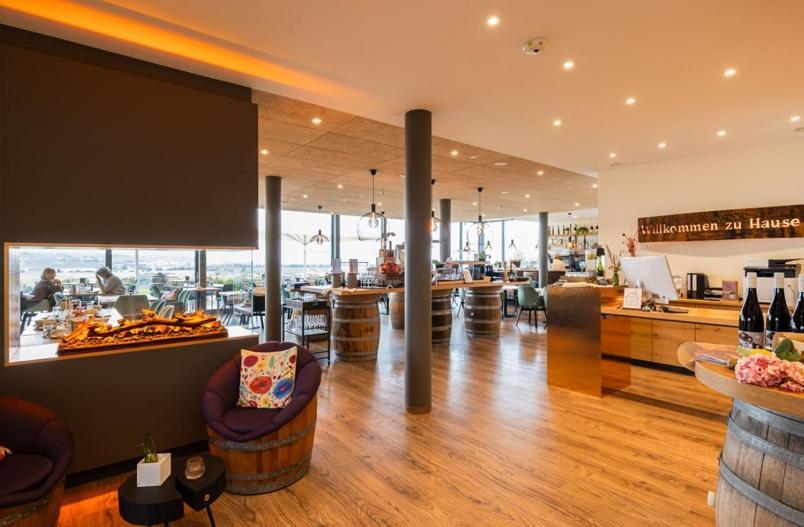 Weinzuhause Hotel-Restaurant-Vinothek Mommenheim Экстерьер фото